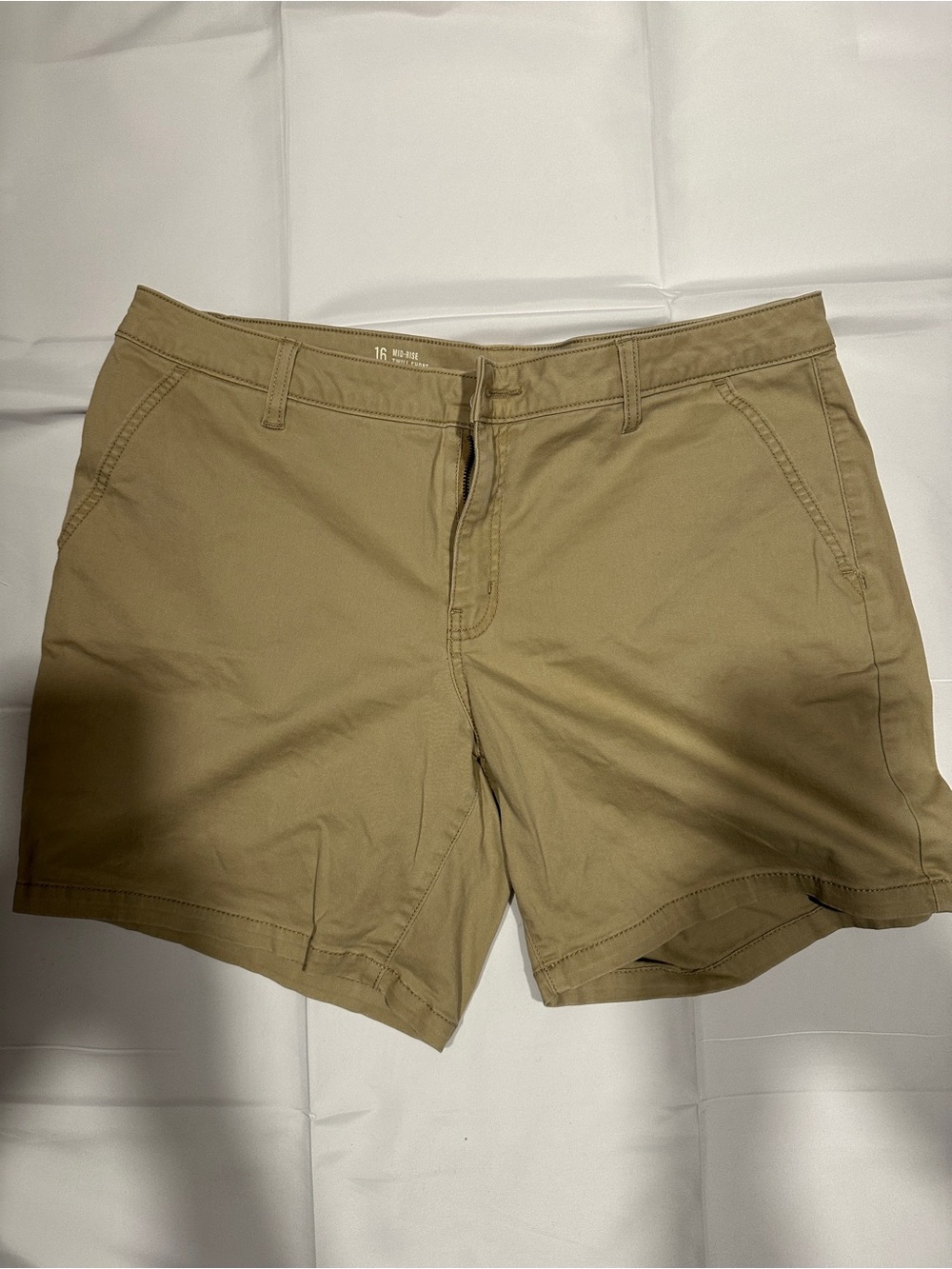 Women's ana Khaki Stretch Cotton Shorts